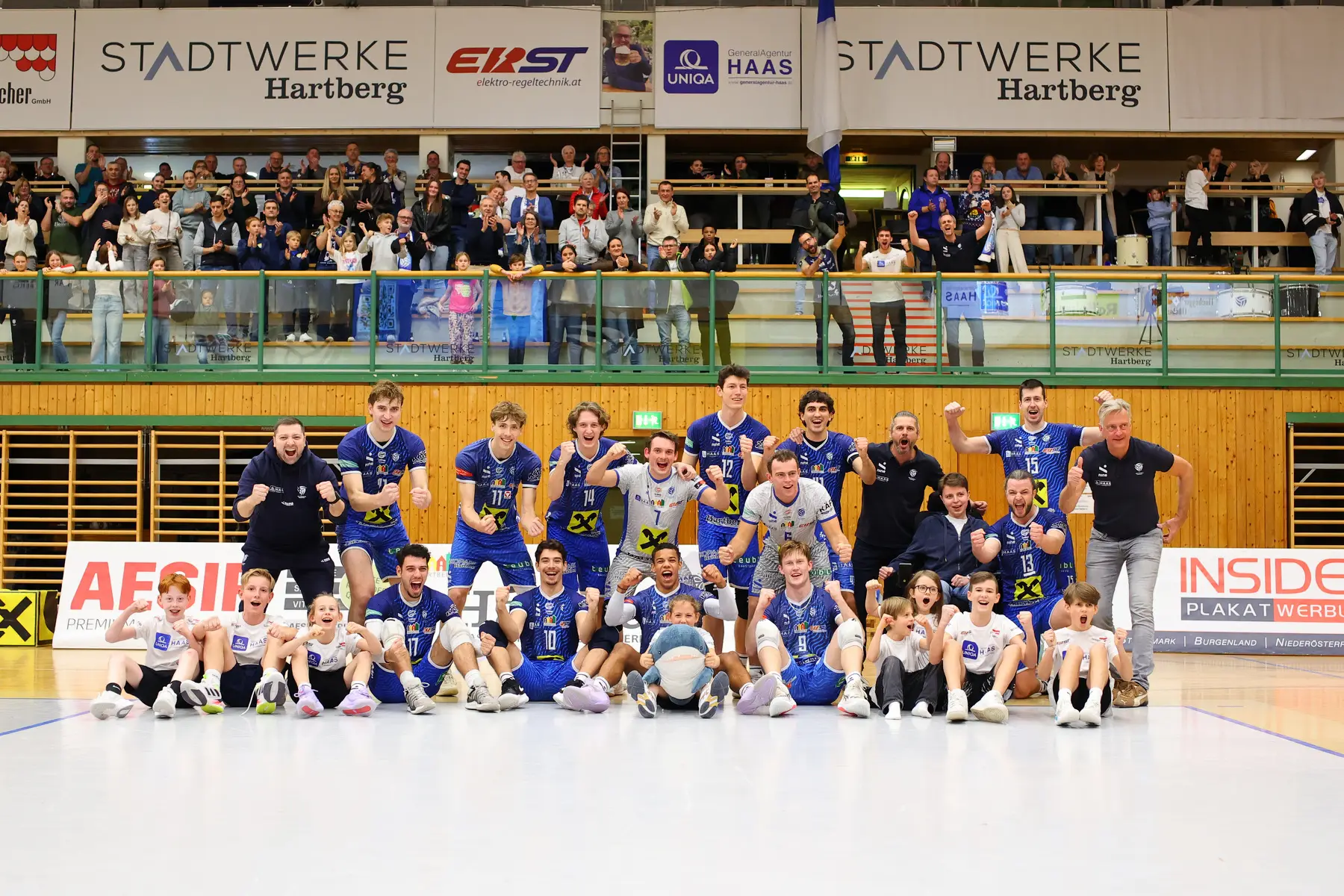 Family Day in der Stadtwerke-Hartberg-Halle – starke Leistungen, große Emotionen und ein historischer Satz